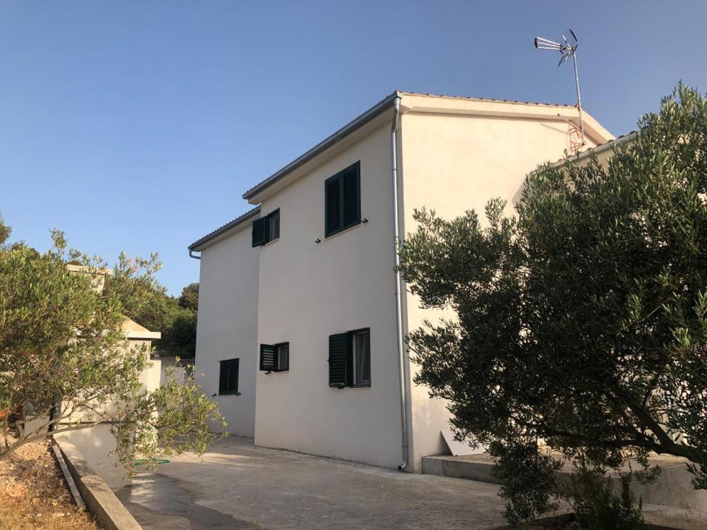 Apartmani Mares Ražanj Esterno foto